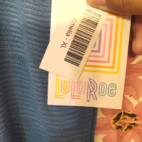 LuLaRoe Amelia Dress (XL) - Picture 3 of 6